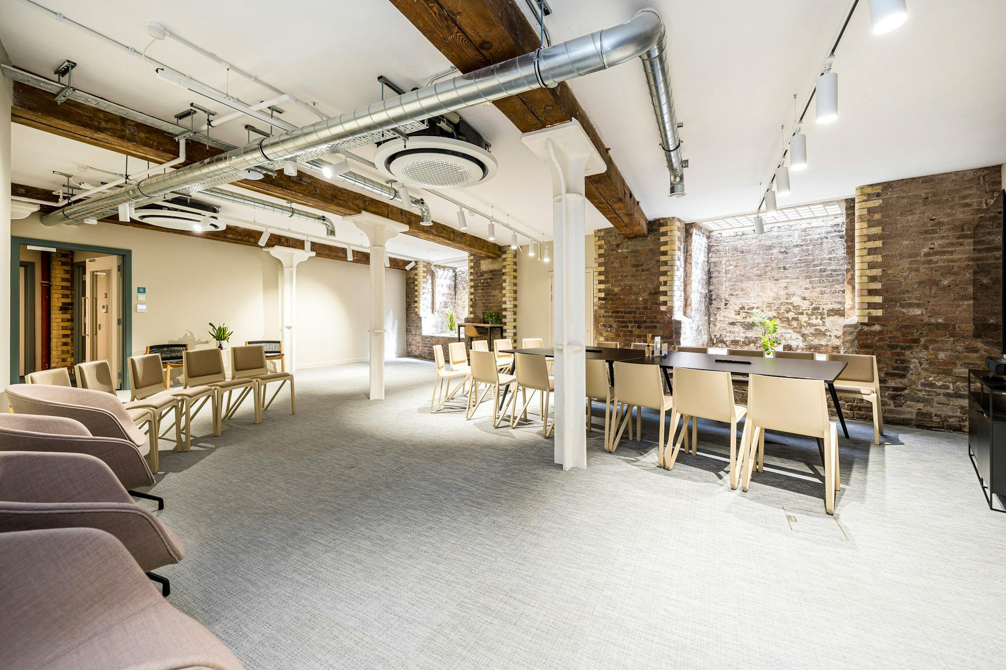316843-Basement Meeting 1.jpg