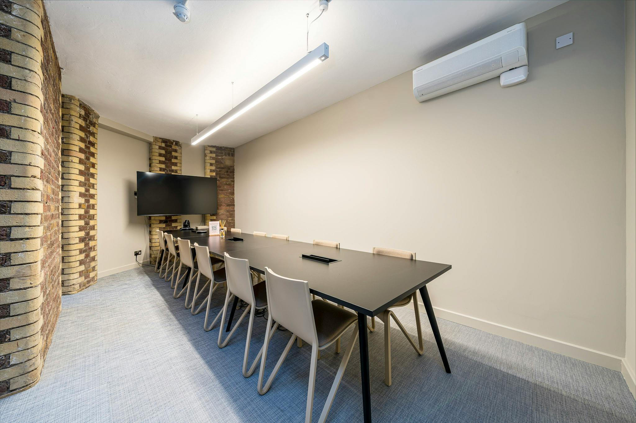 316843-Basement Meeting 4.jpg