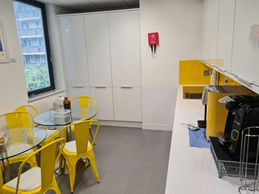 426059-NG 1st Kitchen 1.jpg
