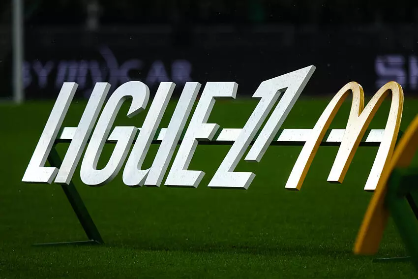 Ligue 1, Genezys jeu de cartes à collectionner de sport