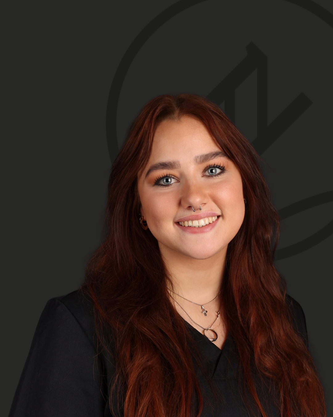 Portraitfoto von Aiske Noosten, Zahnmedizinische Fachangestellte im Zahnzentrum Nord Emden