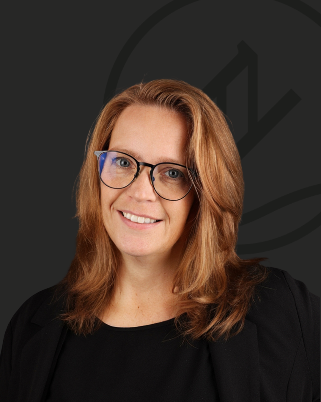 Portraitfoto von Ilona Murra, Zahnmedizinische Fachangestellte, Abrechnungsmanagerin im Zahnzentrum Nord Emden