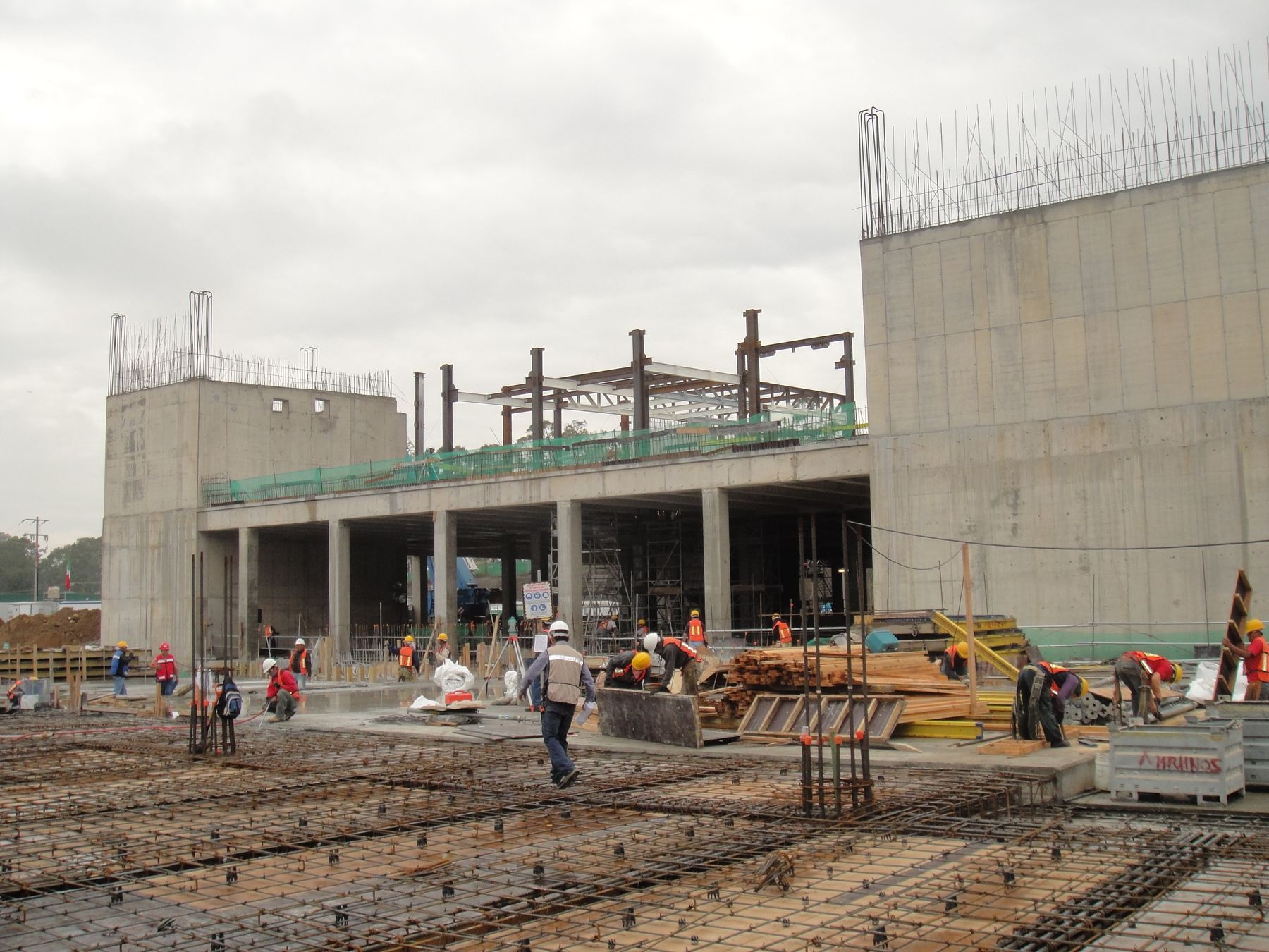 Industrial y data center