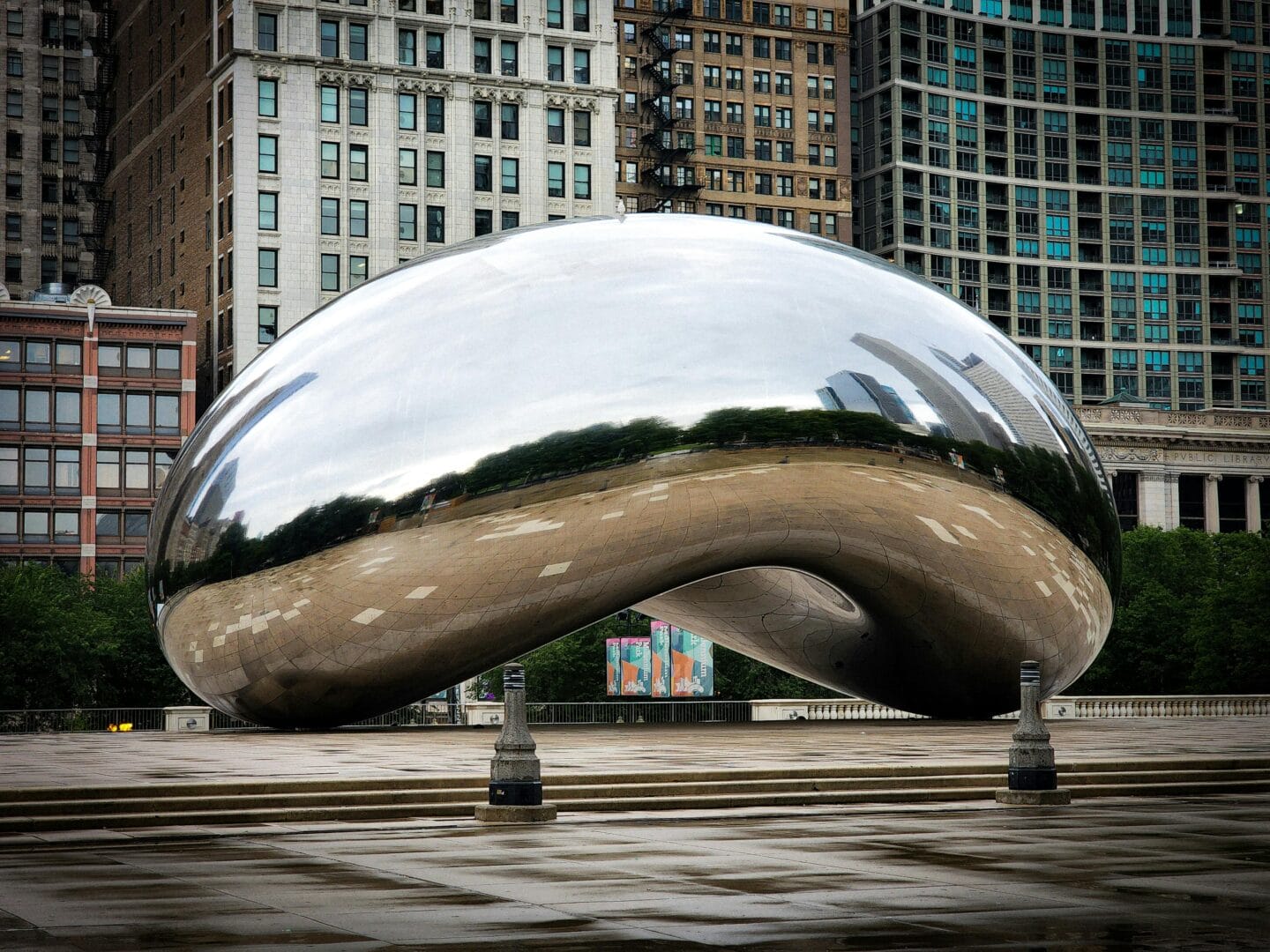 Cloud Gate sculpture, also known as The Bean, in Millennium Park, Chicago.