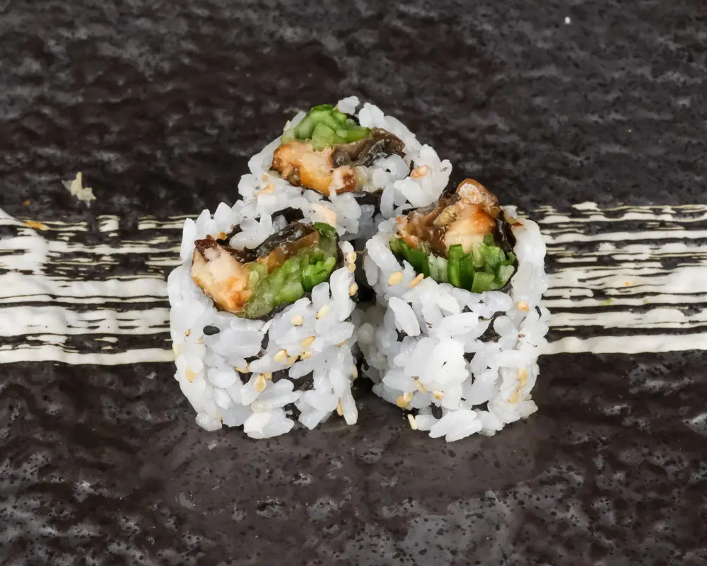 Eel Cucumber Roll