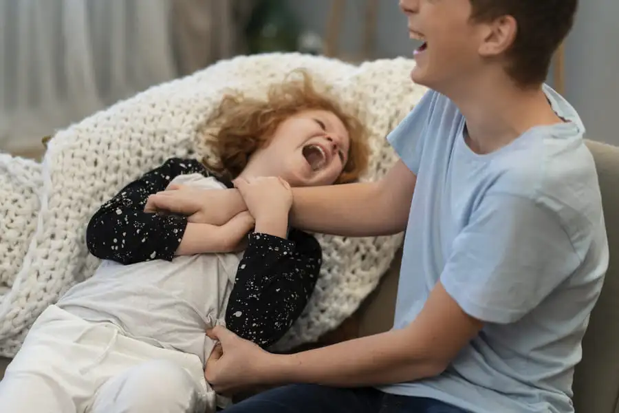 Construir vínculos seguros desde la infancia fortalece nuestra capacidad para amar sin miedo al abandono.