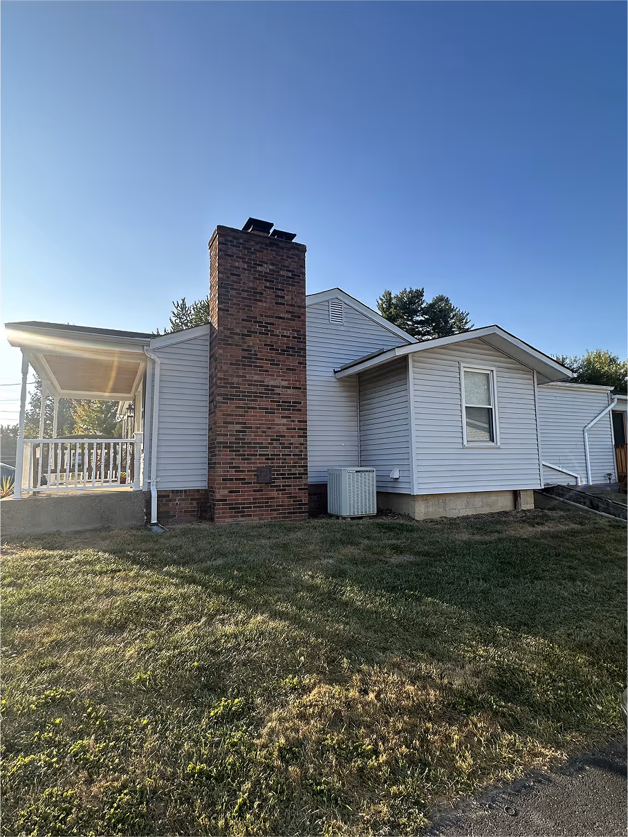 side of one story house