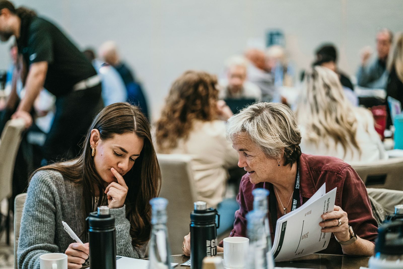 8 Key Benefits of Daily Team Meetings: Why ‘The Huddle’ Works - Metronomics
