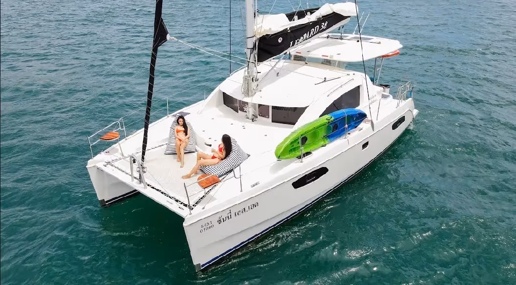 Катамаран Synny