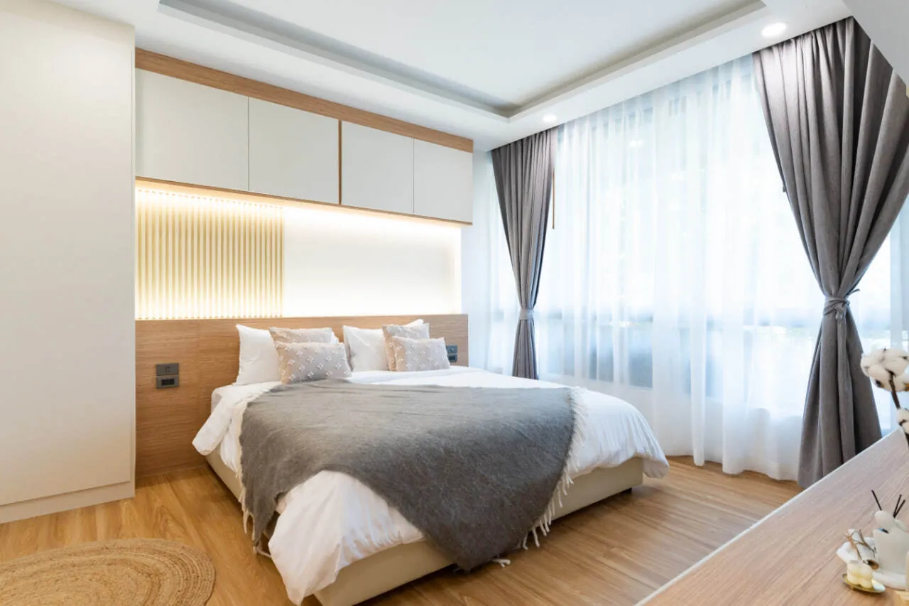 Апартаменты 2 спальни 90 м², ReLife Andaman — вторая спальня со встроенным шкафом