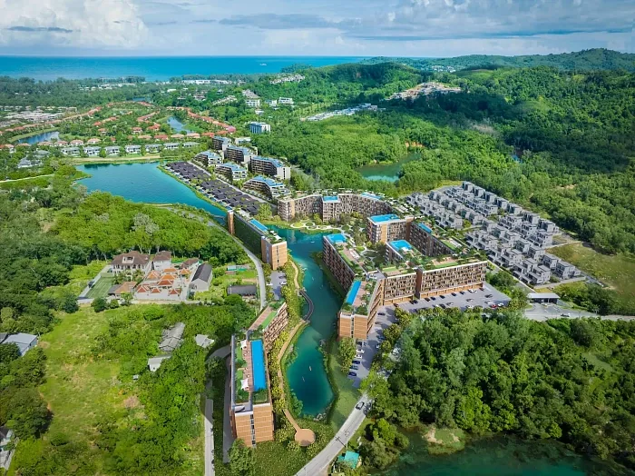 Skypark Elara