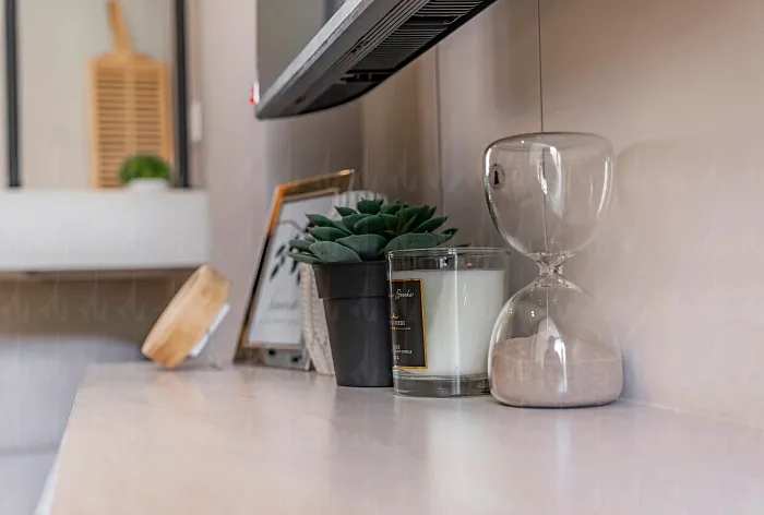 Декор на кухонной столешнице — Vibe Residence Karon, Карон