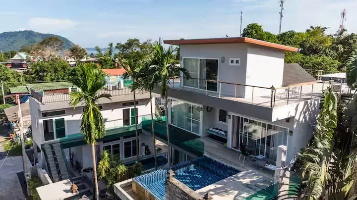 Luxury Estate with Zipline, Раваи — поместье с бассейном сверху