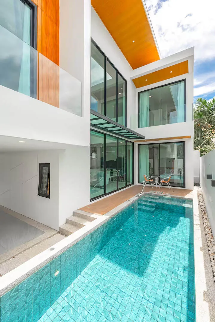 Modern Pool Villa V190, Раваи — бассейн и двухэтажный фасад