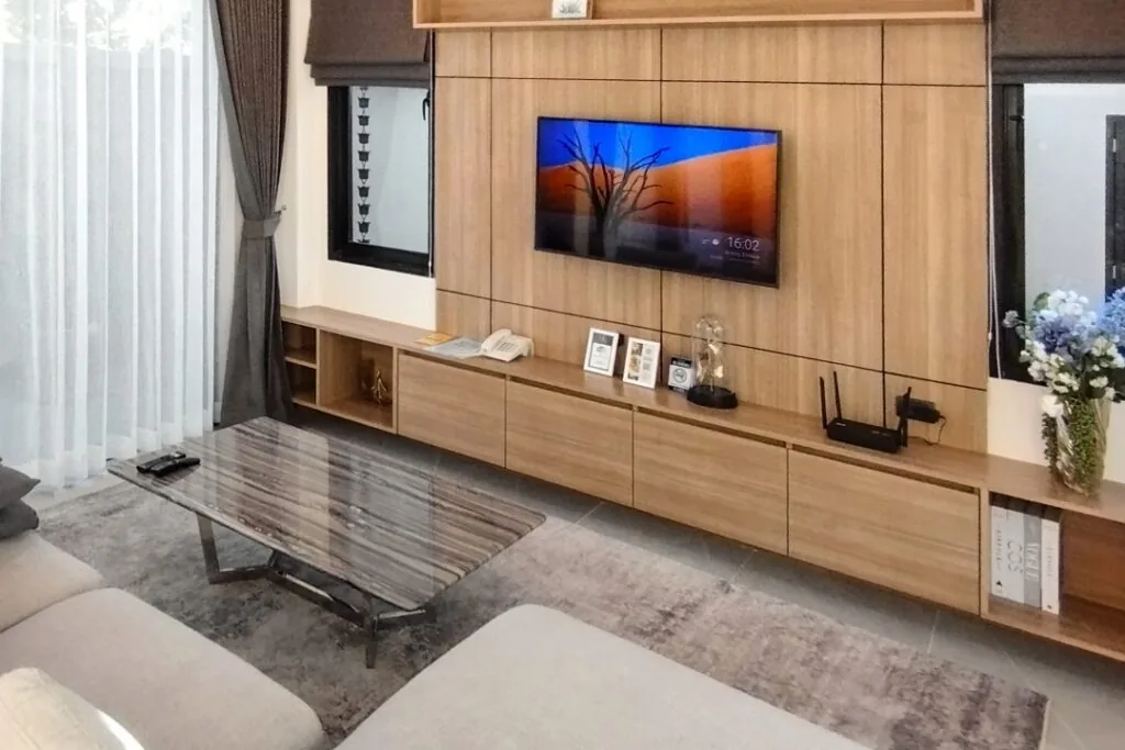 Serene Villa, Раваи — медиастена с телевизором