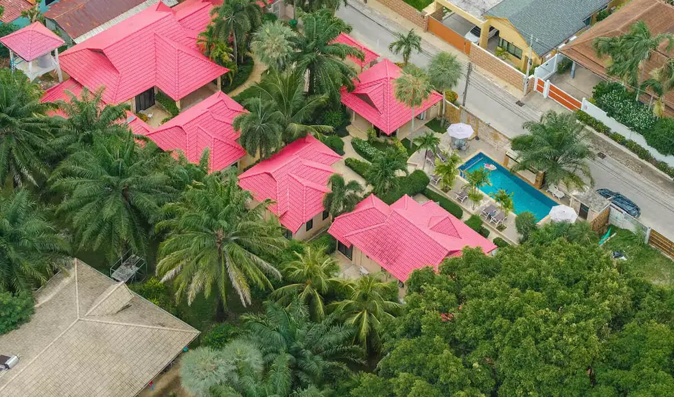 Tropical Private Bungalow, Раваи — курорт среди кокосовых пальм