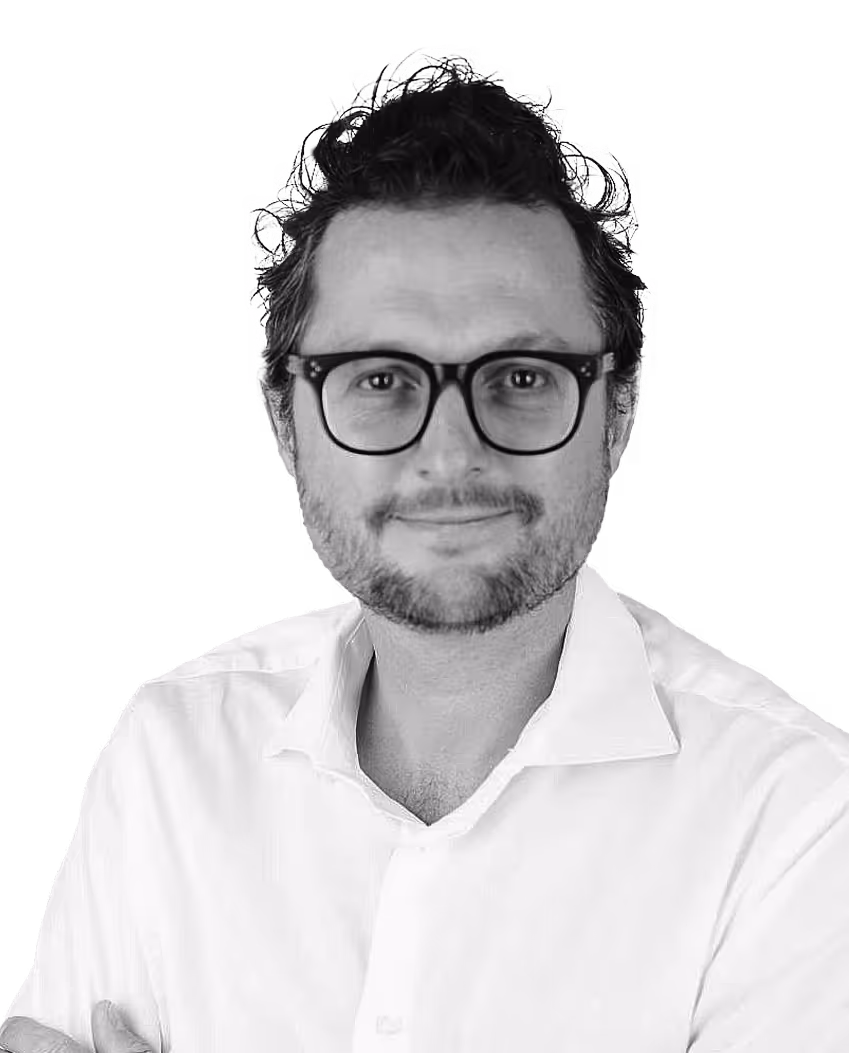 Gabriel von Roda, Partner at Superb Digital Technologies, IT and blockchain solutions specialist in aerospace, based in Genoa, Italy.