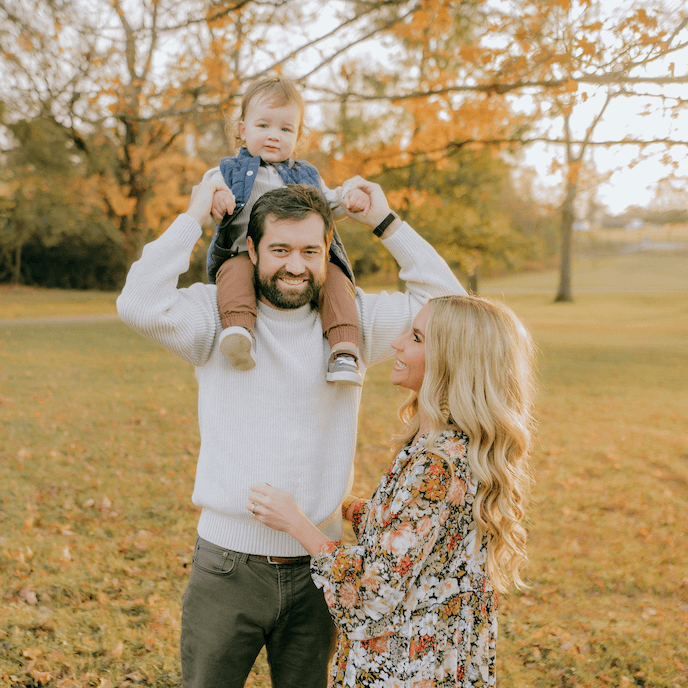 Photo of the Gray family in fall