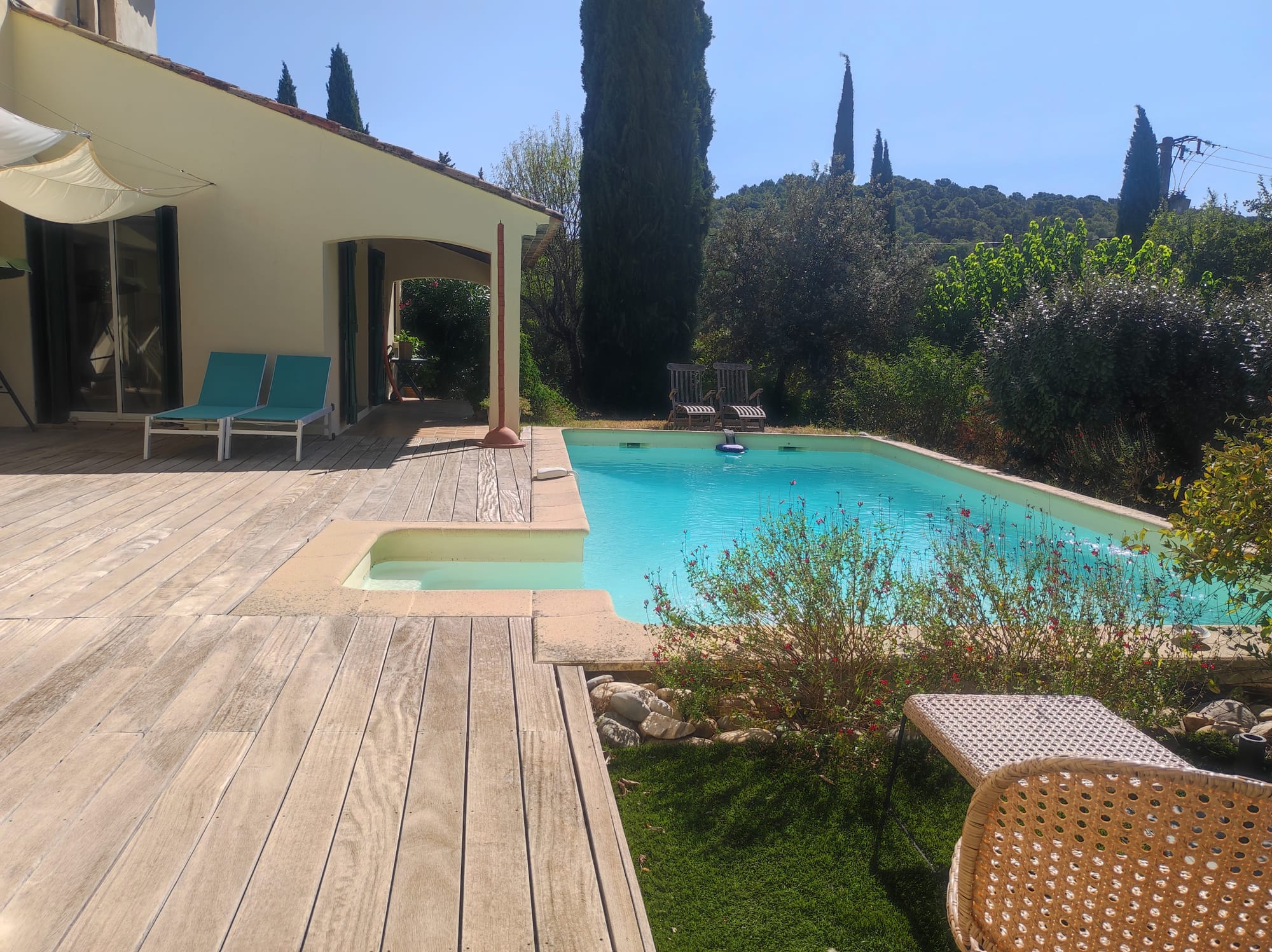 Propriété à Salernes — village des céramiques dans le Haut-Var, HG Immo