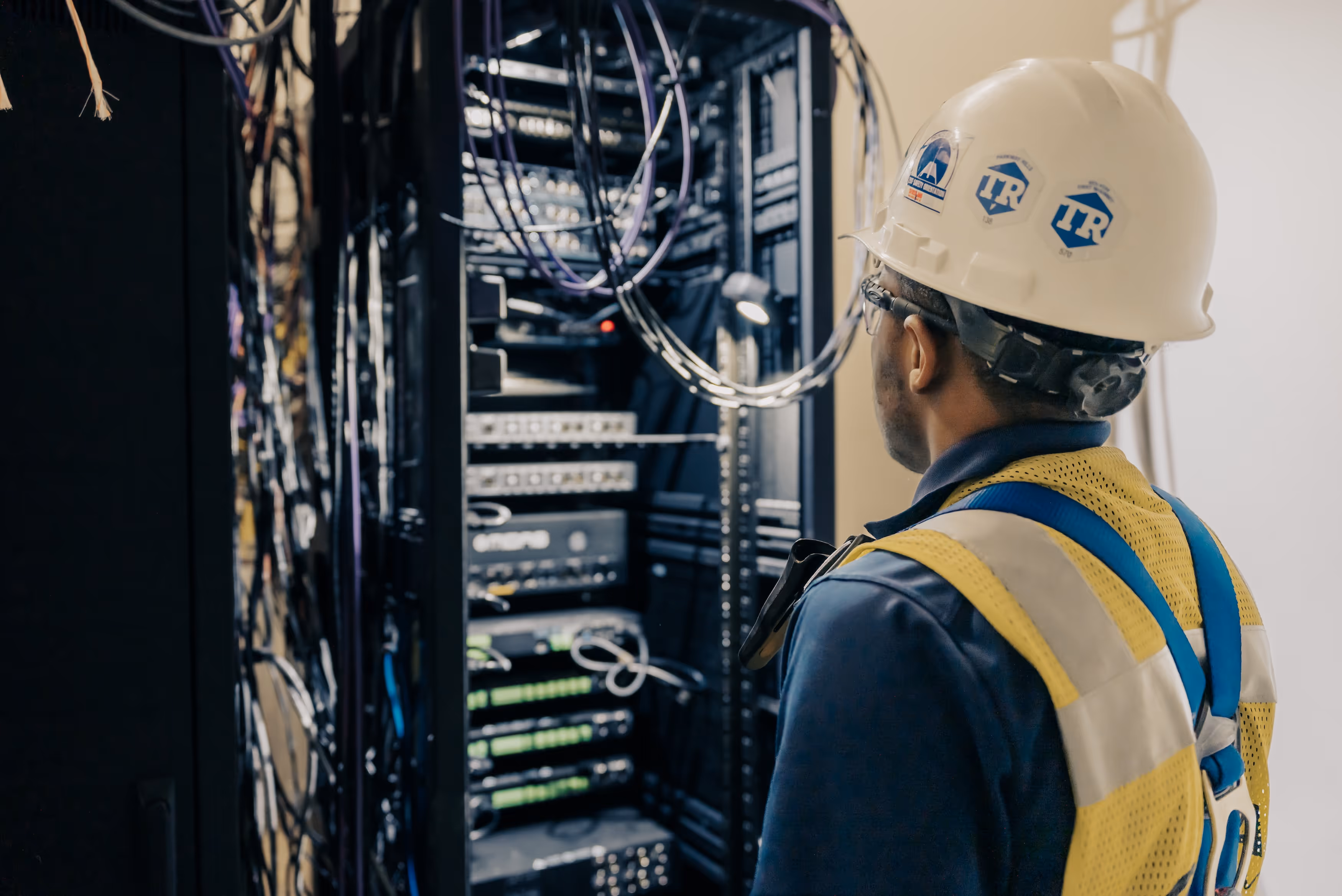 Clear ProAV Equipment Rack Installation