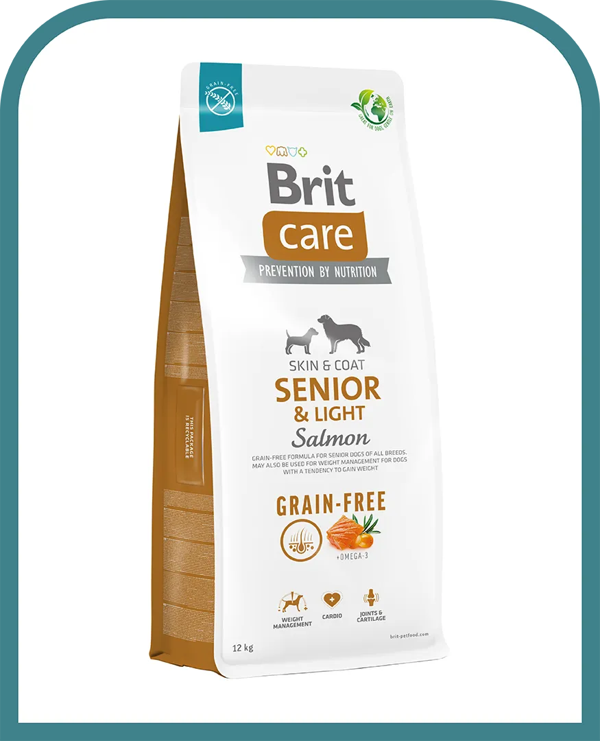 Sac de croquettes Brit Care Skin and Coat Senior and Light au saumon pour chien, recette grain free, mise en avant comme alimentation complète pour le poids et la santé de la peau