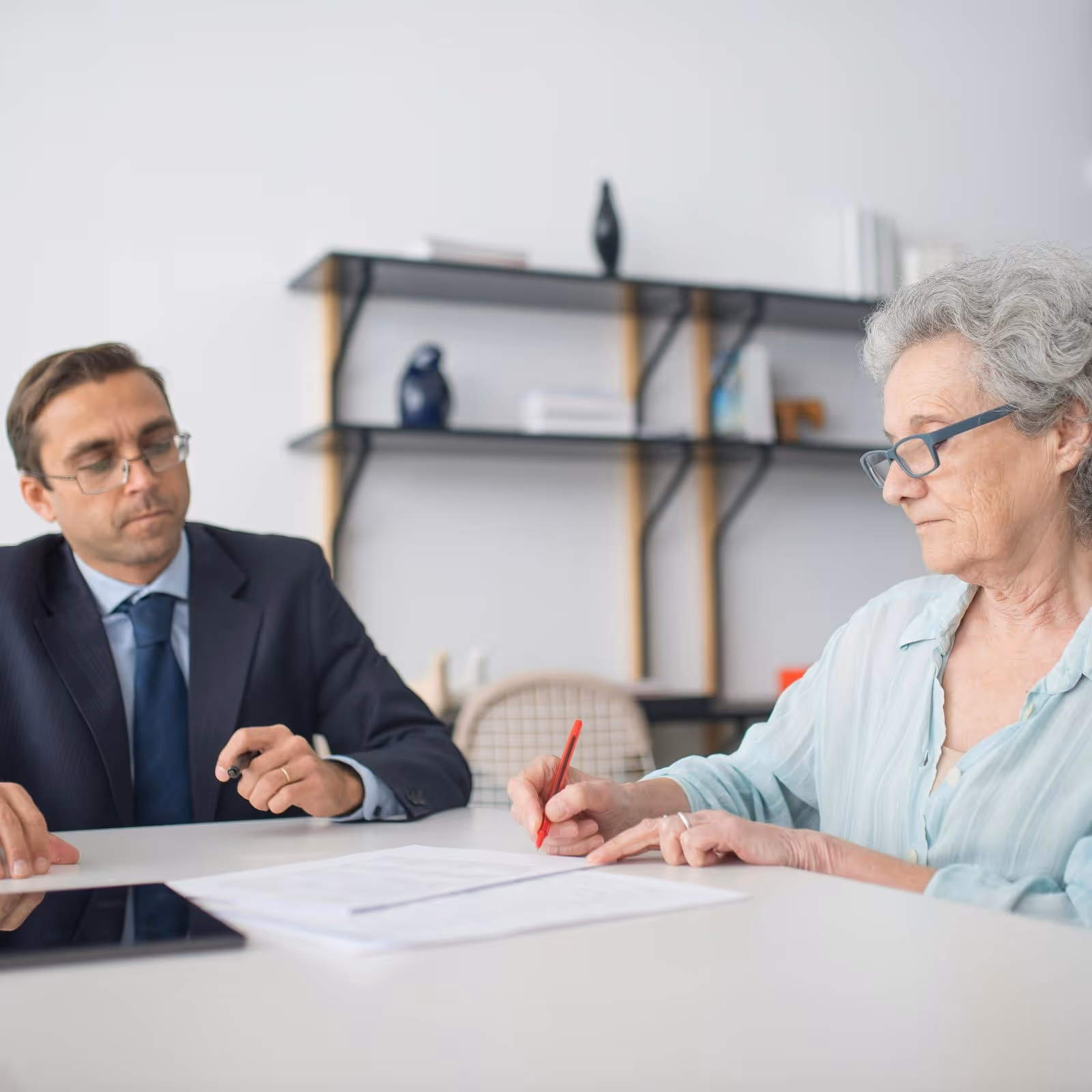 Probate attorney in Burbank CA helping families with estate administration and will disputes
