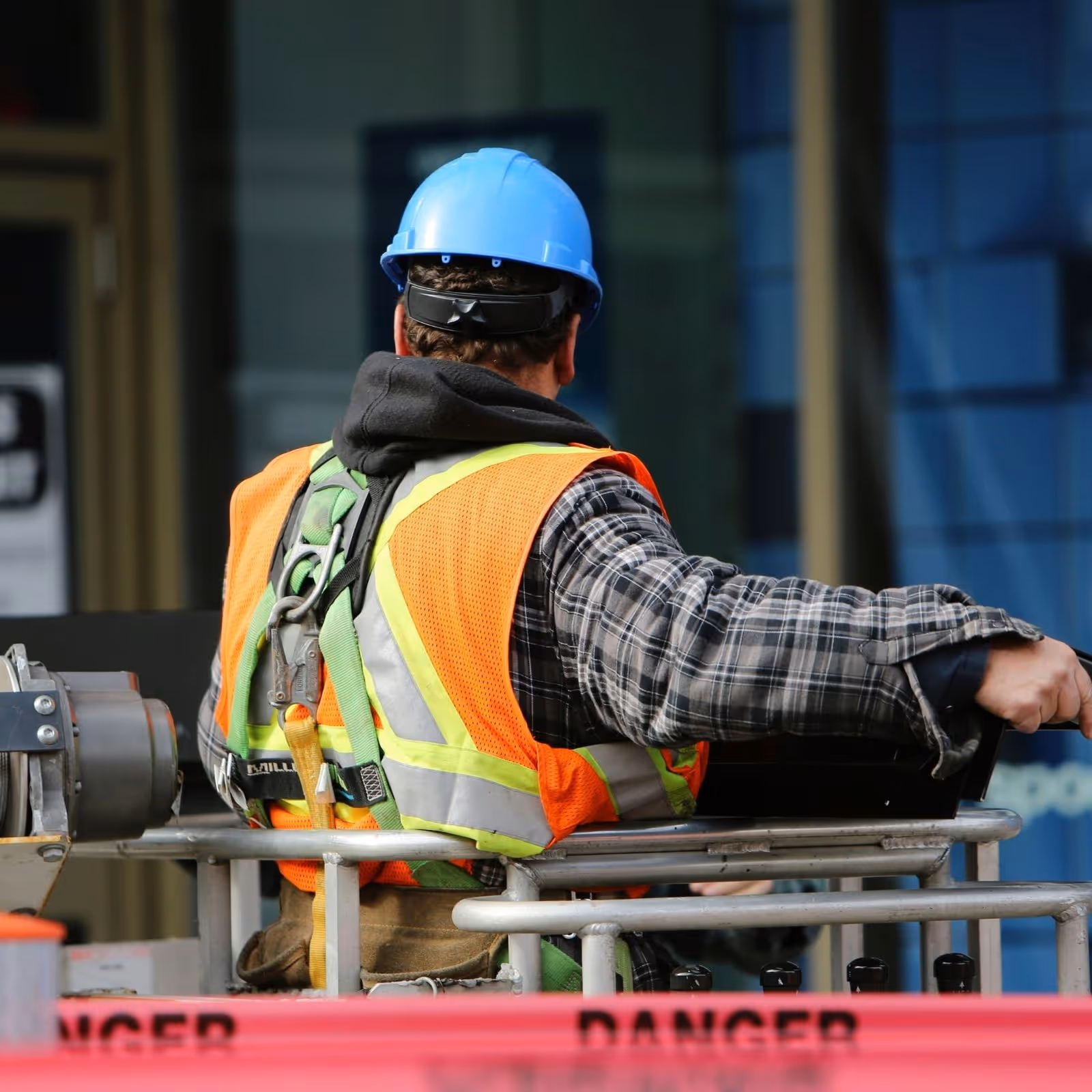 Construction attorney in Glendale CA - legal representation for building disputes
