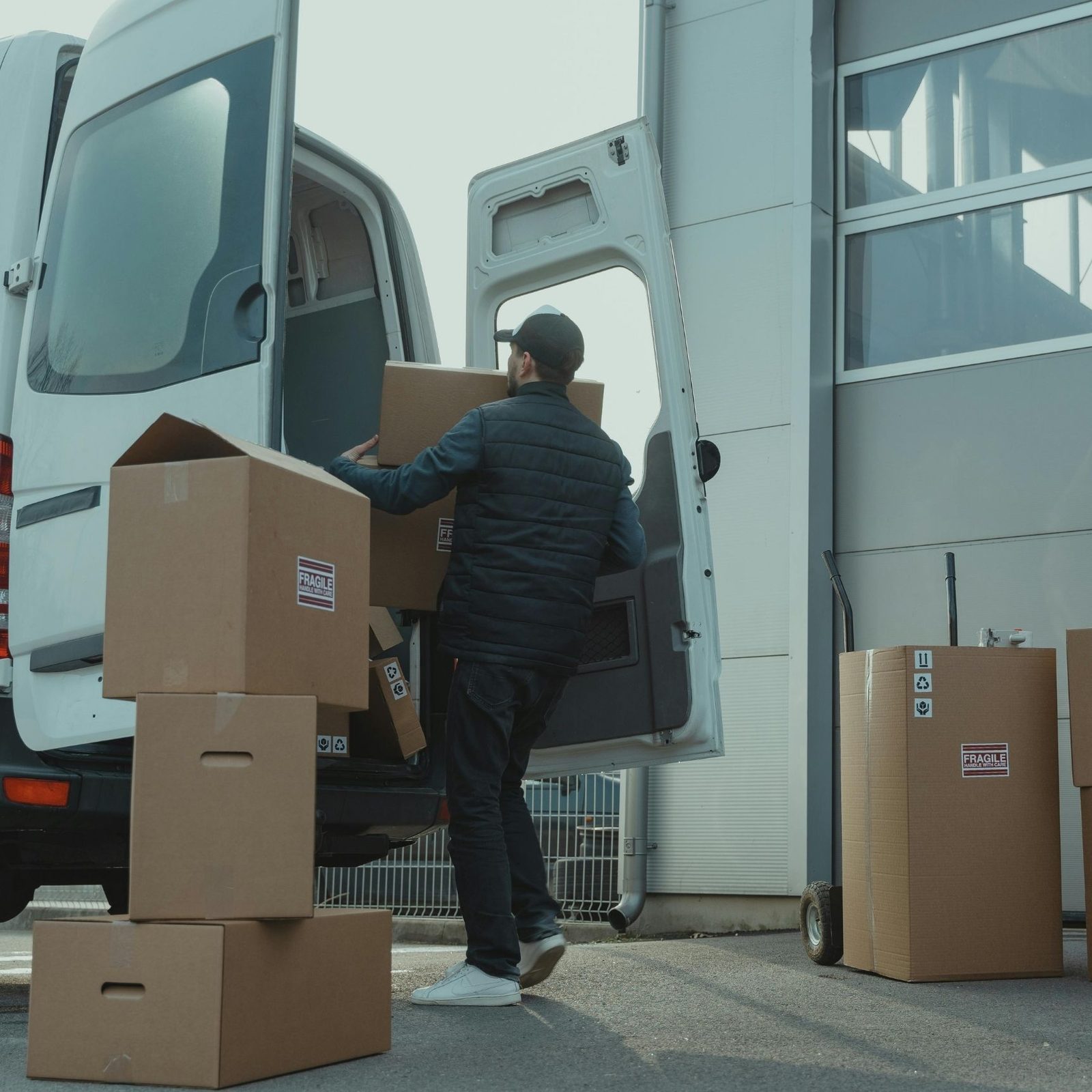 Delivery Truck Accident Attorney in Glendale CA - Legal Representation for Truck Injury Claims