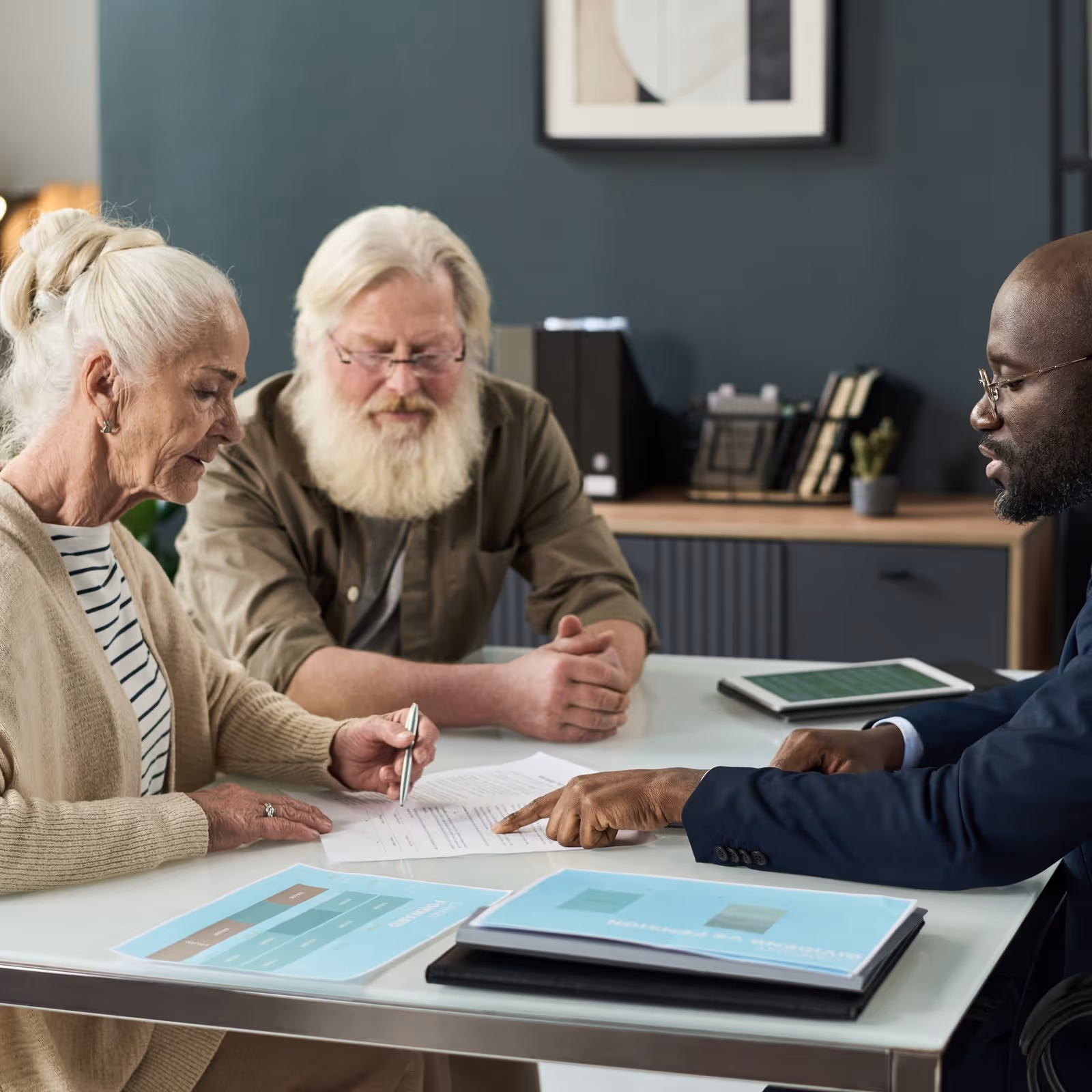 Estate Planning Attorney Los Angeles CA - Legal Document Review