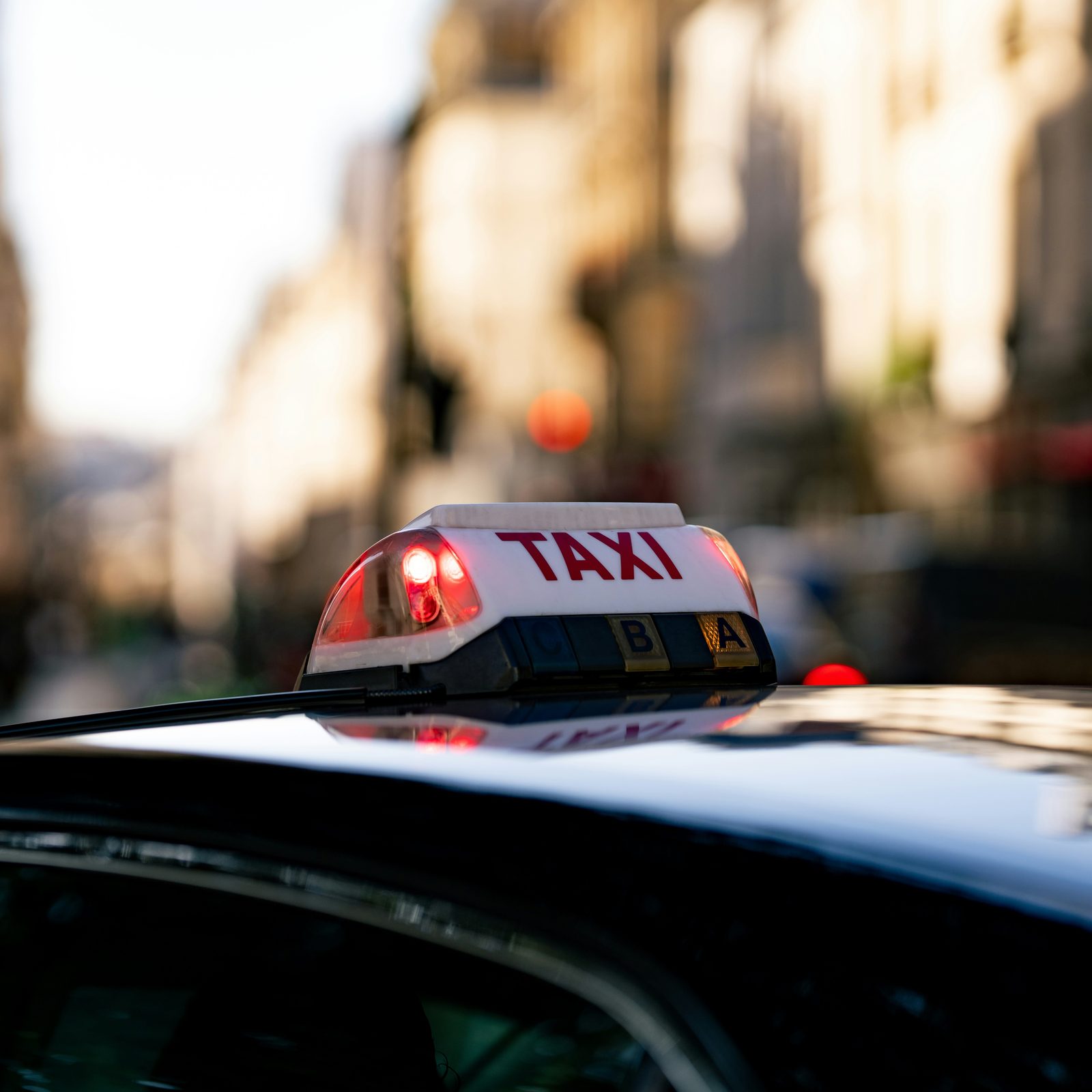 Experienced Los Angeles taxi accident attorney representing injured victims