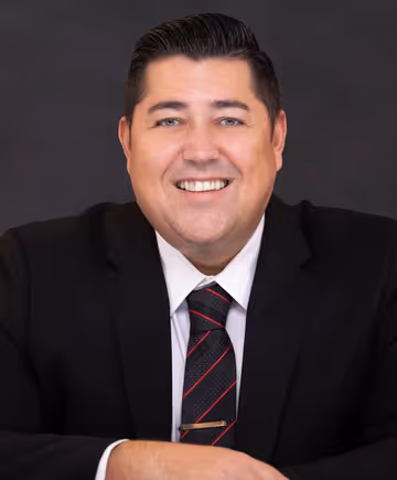 Kurt Fernandez, Esq. Avian Law Group