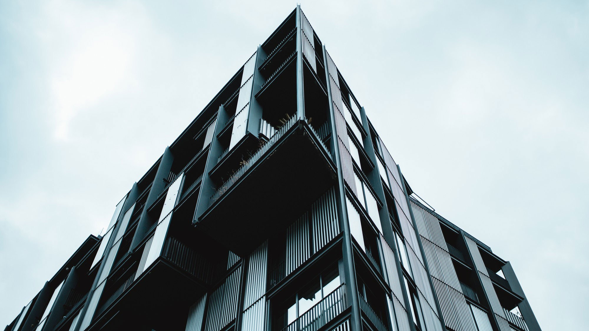 Image of a modern buidling.