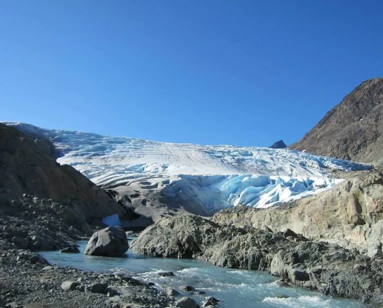 Isbre ved Lyngenfjorden