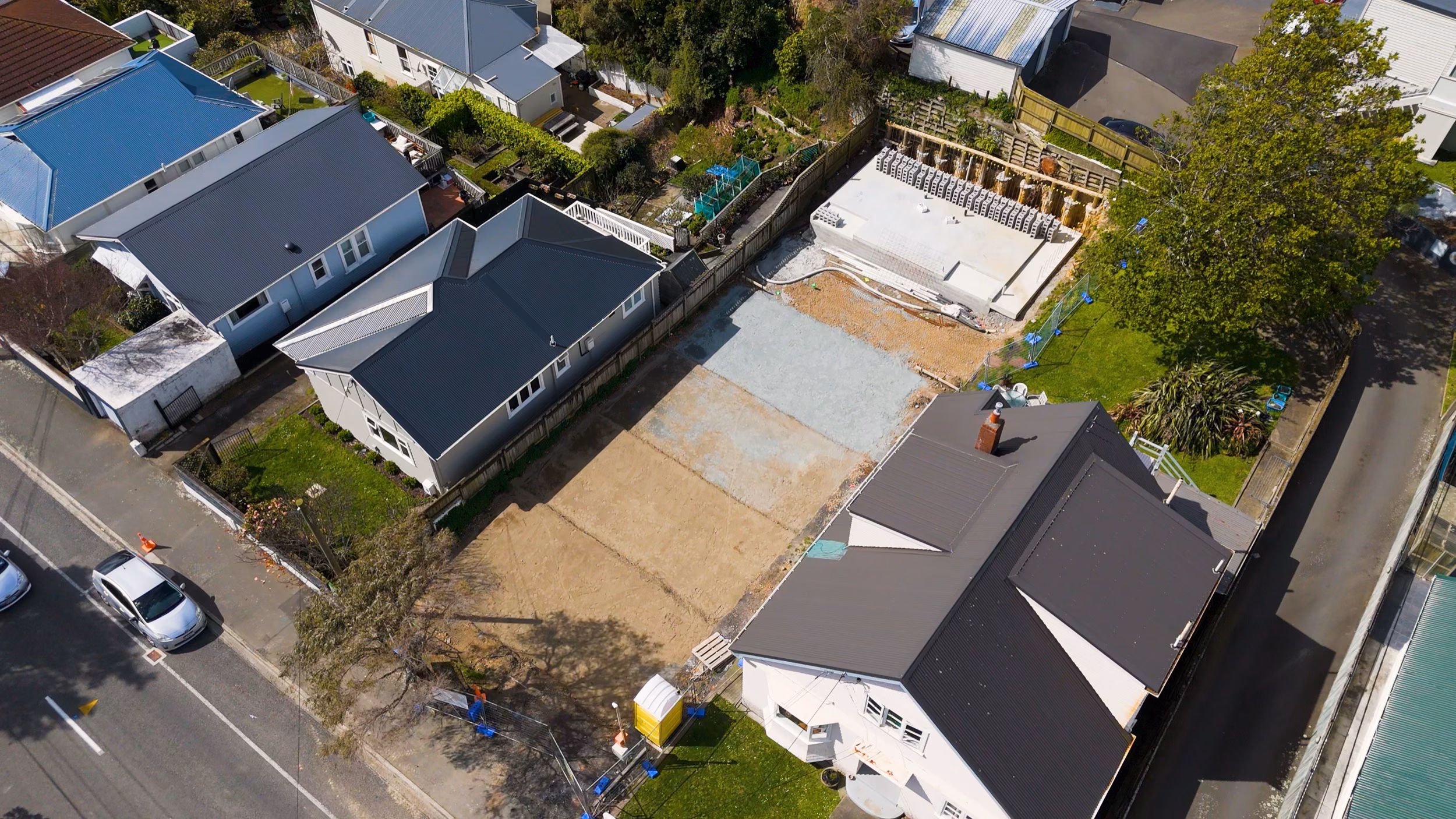 323 Adelaide Road