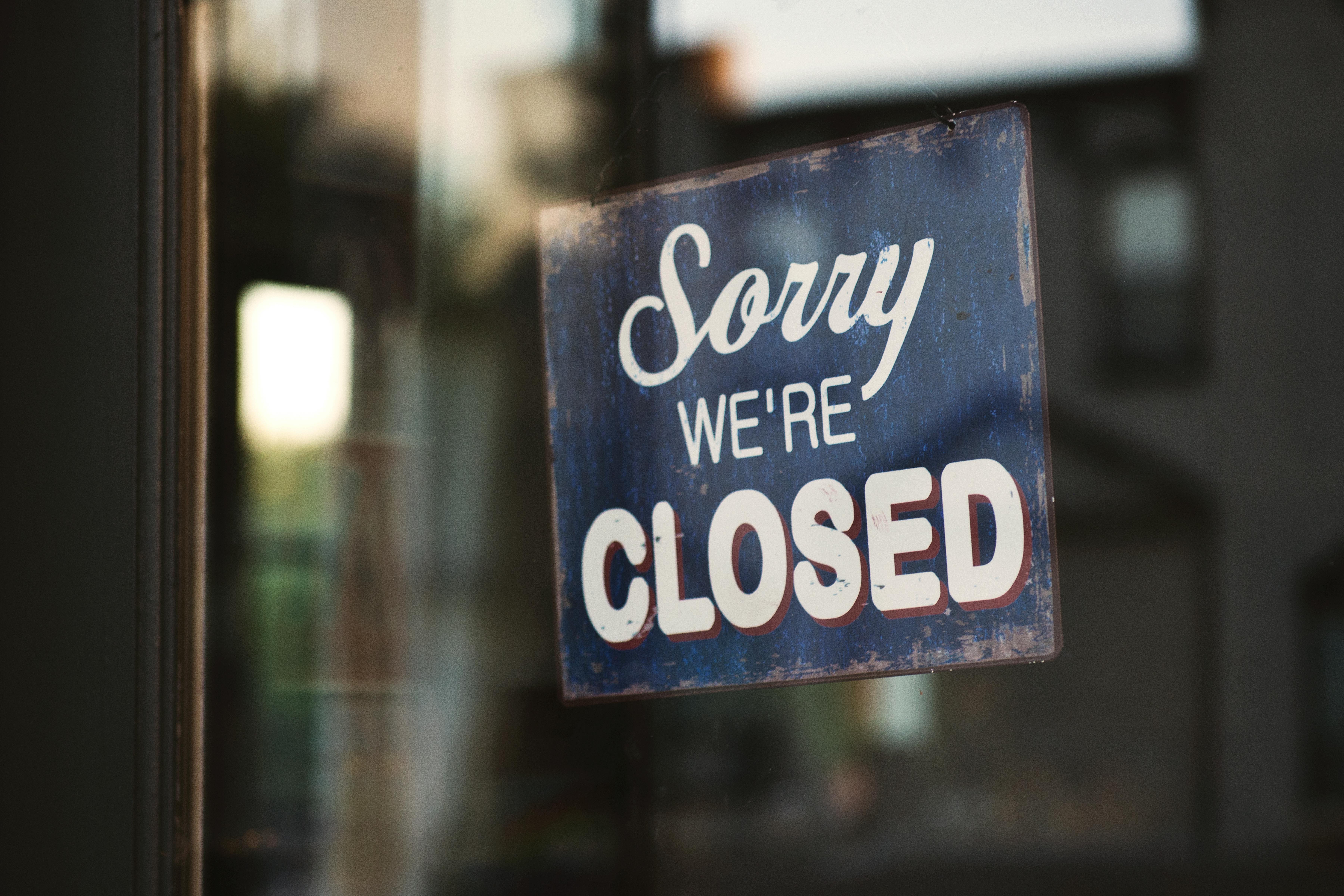 How do I close my business in Hong Kong?