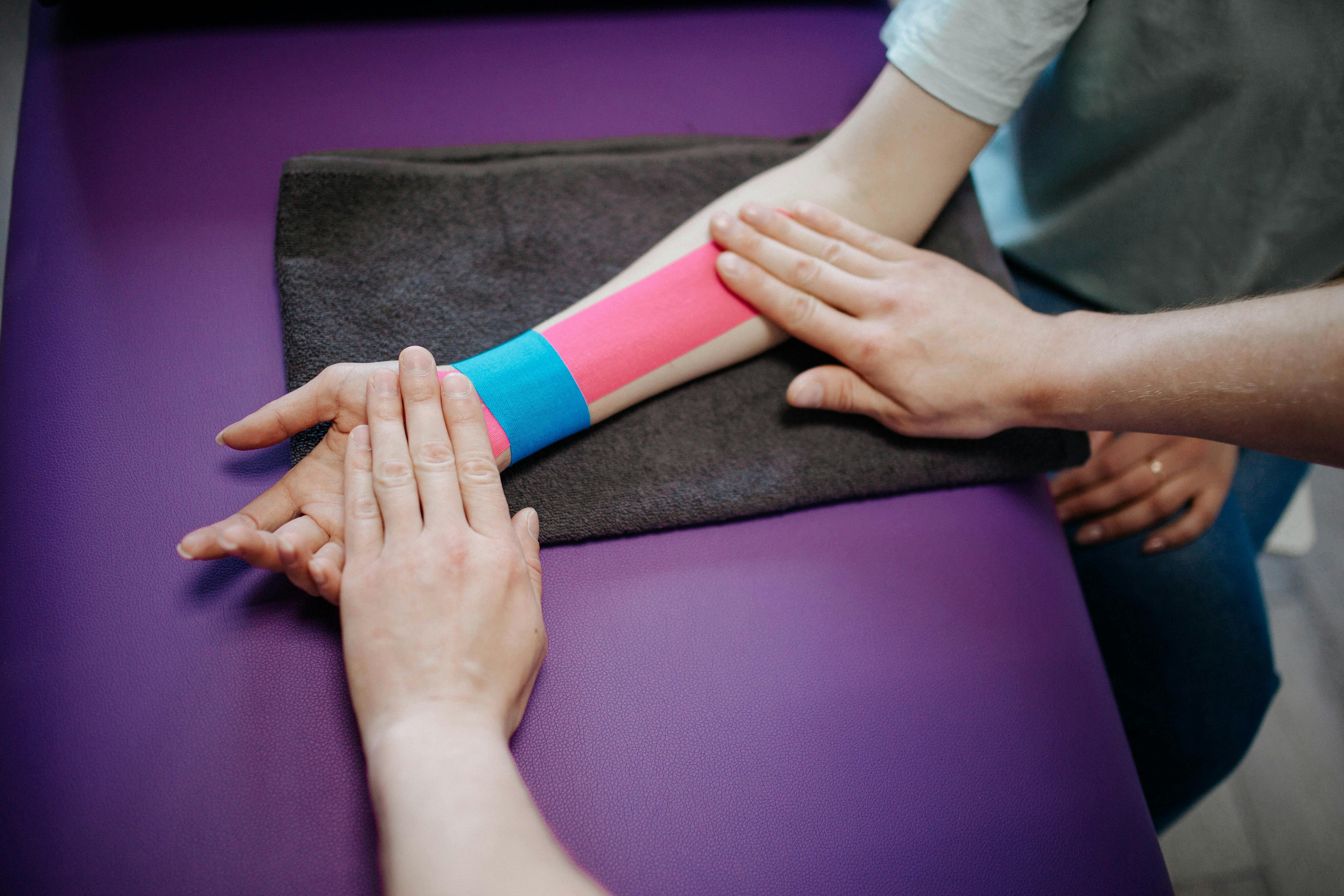How should I handle a workplace injury as an employer?