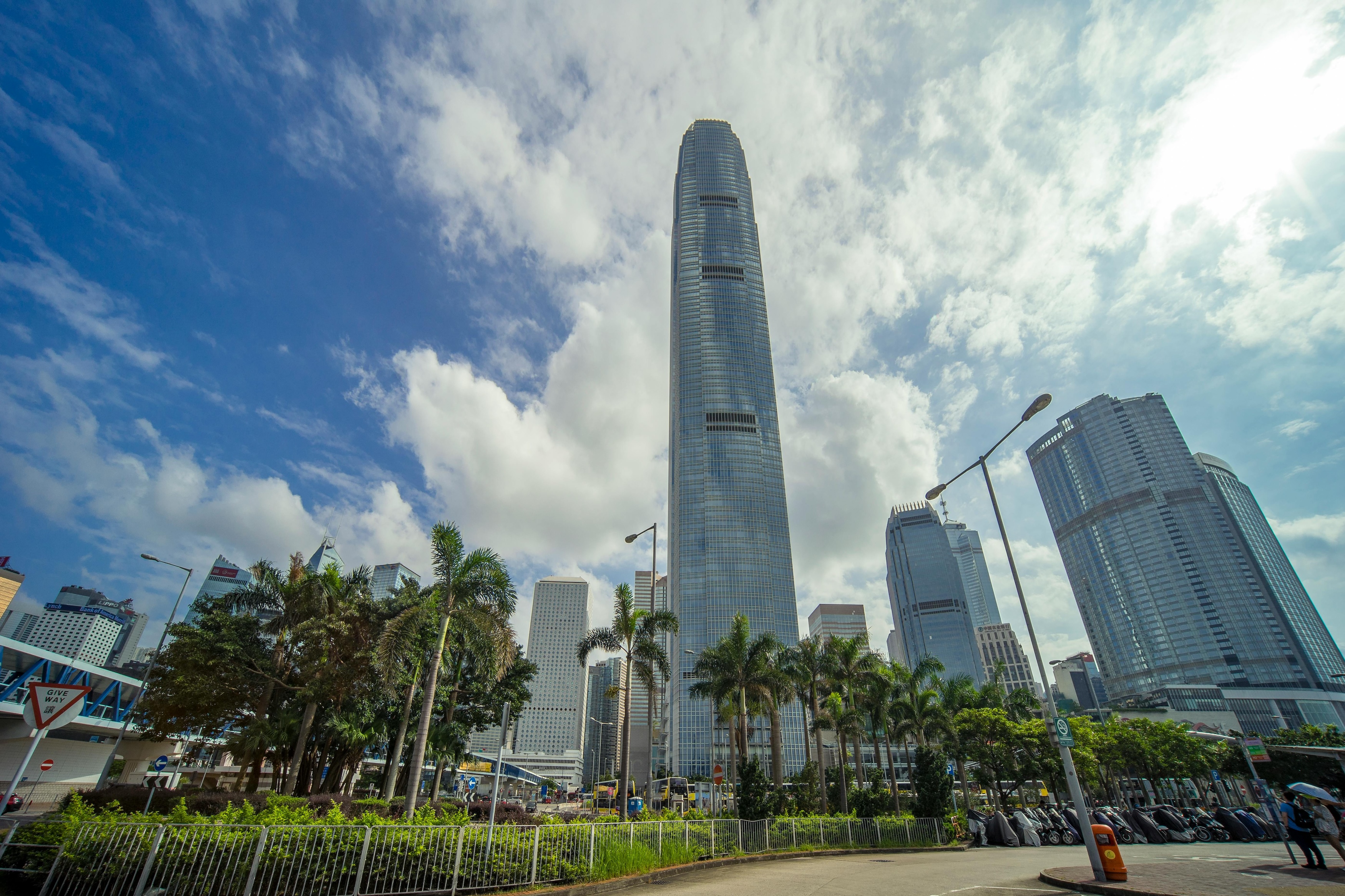 How do I register a company in Hong Kong?