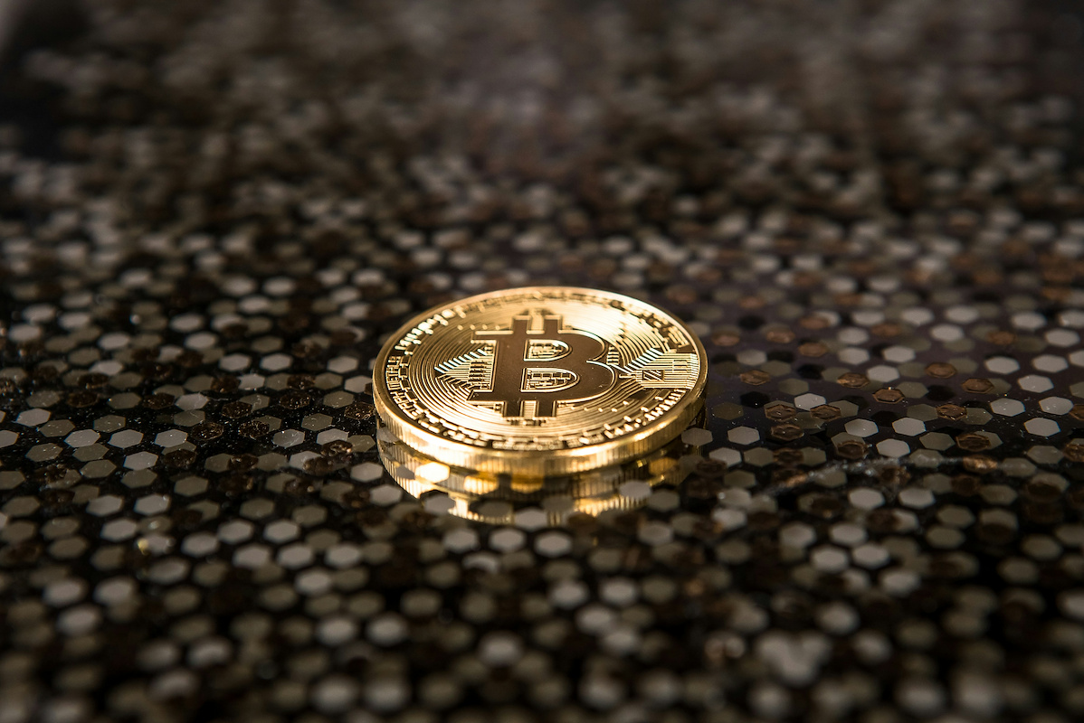 Explaining Satoshis: The Atoms of the Bitcoin Network