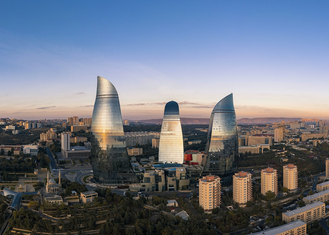 Azerbaijan Instant Payments: Rails, Fees, and the Lightning Network (2025)