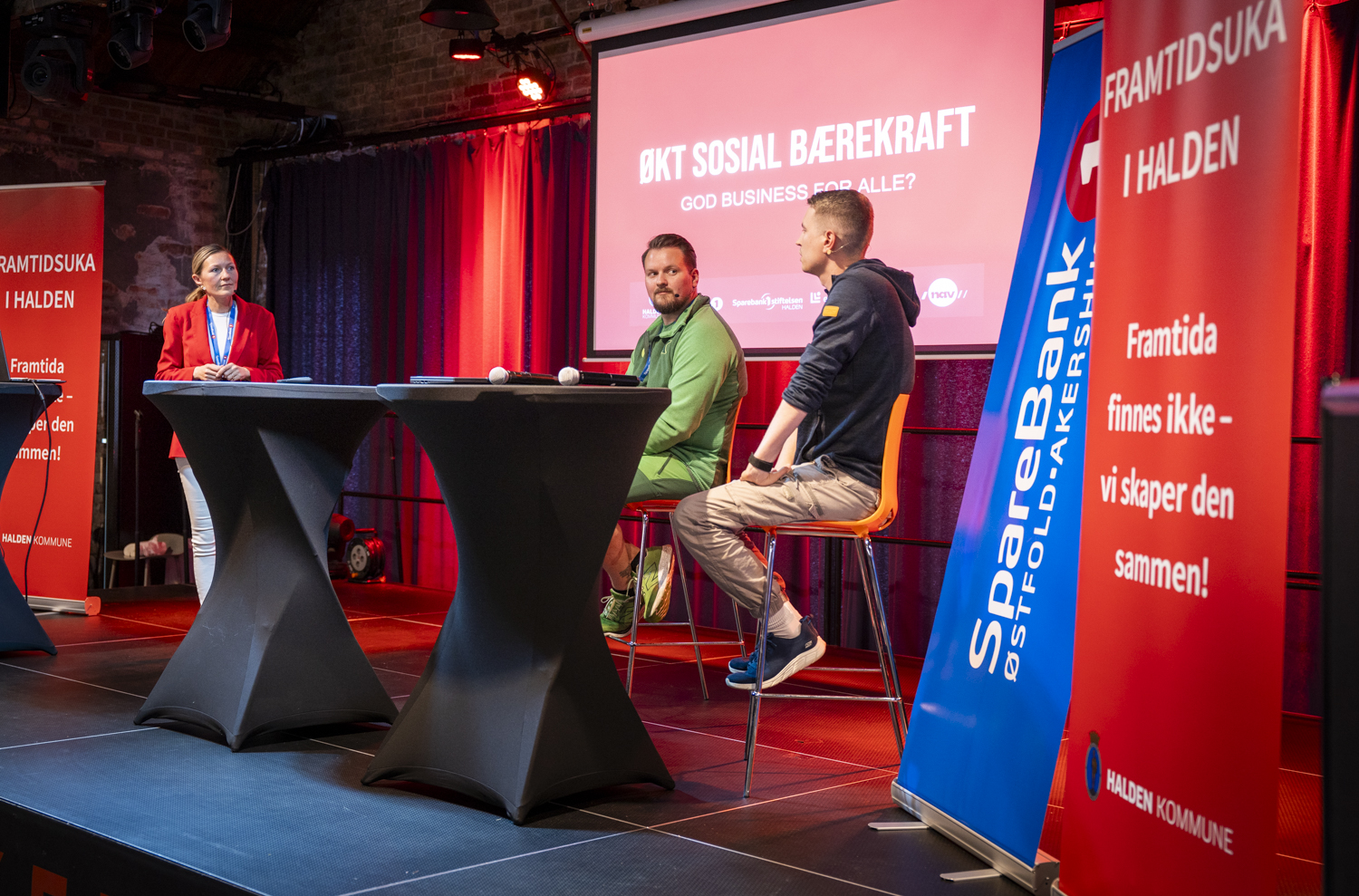 Barn og unge fra Halden Skiklubb rydder med Plastdugnaden