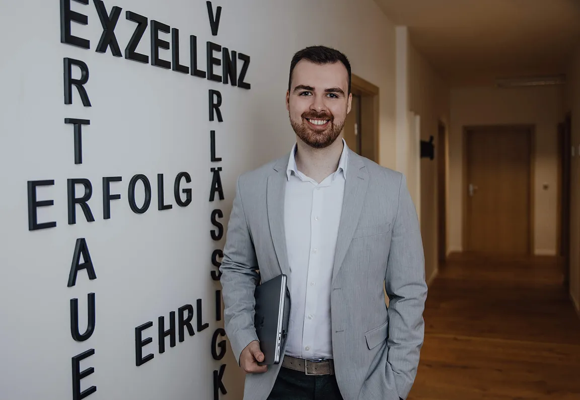 ceo image