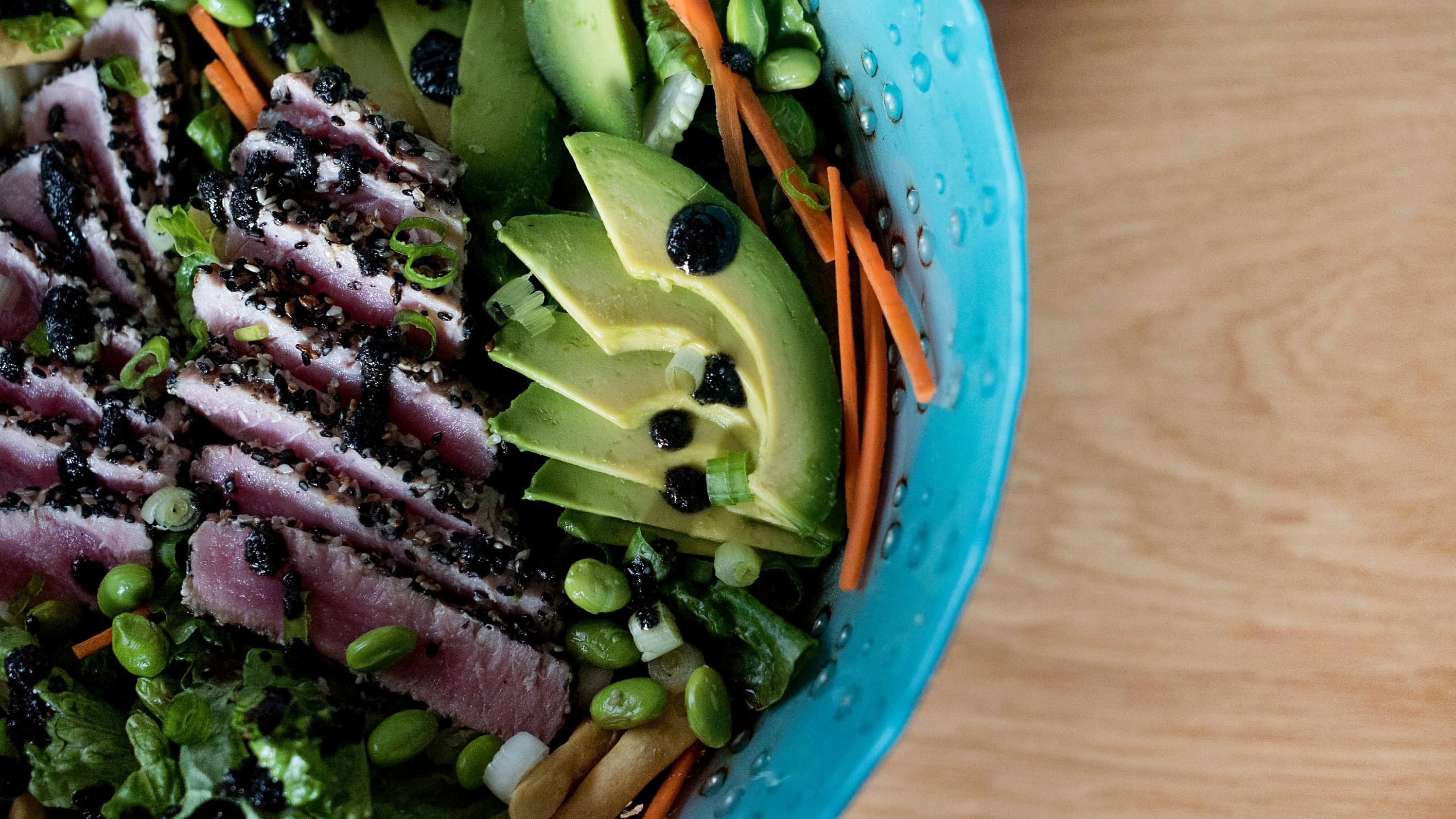 Dieta paleo – powrót do żywienia zgodnego z naturą. Kompletny przewodnik po modelu paleolitycznym