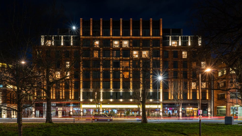 McLaren hands over Hoxton Hotel to Ennismore featured image
