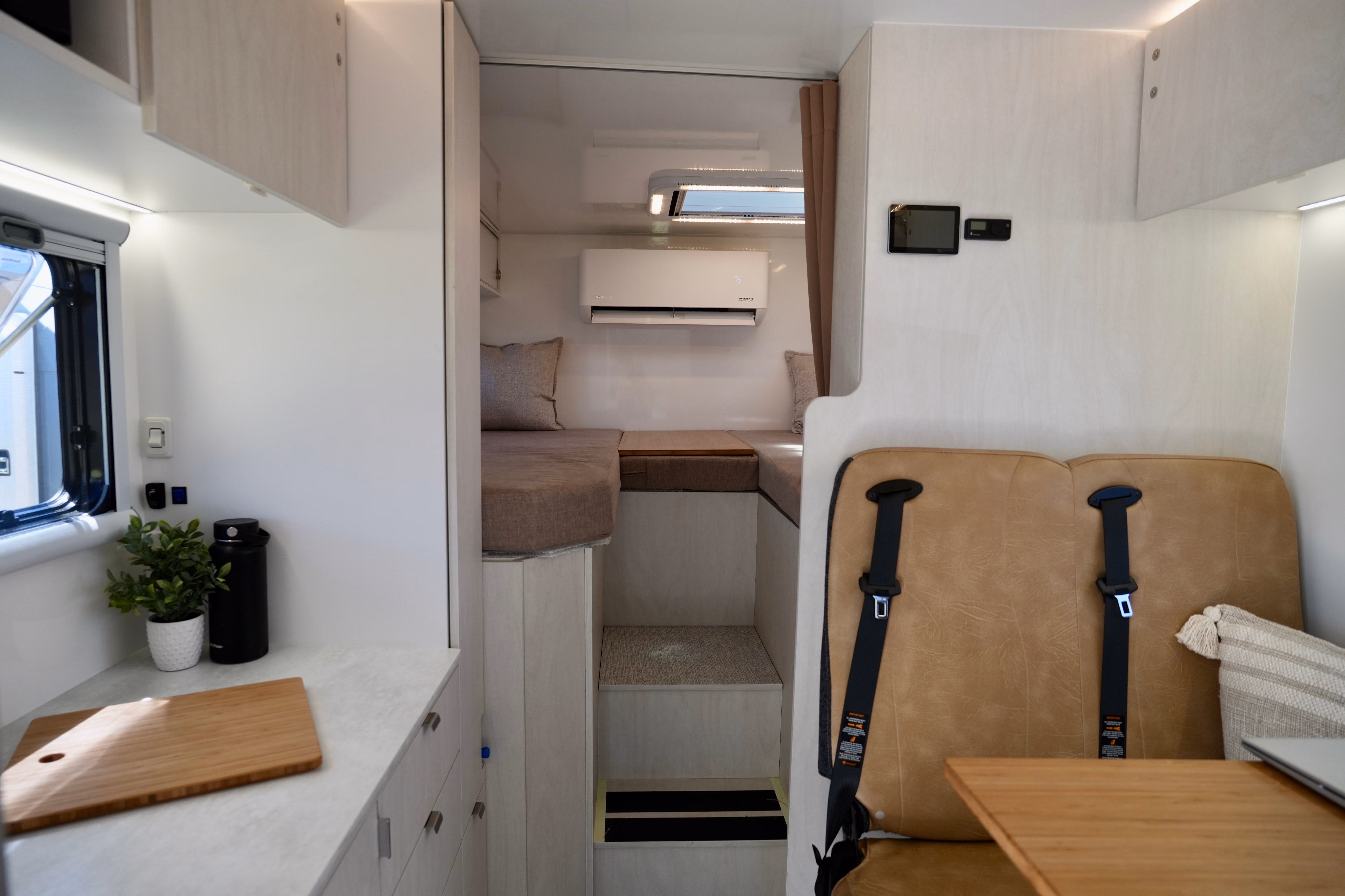 Wood-free galley interior