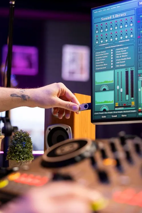 music play