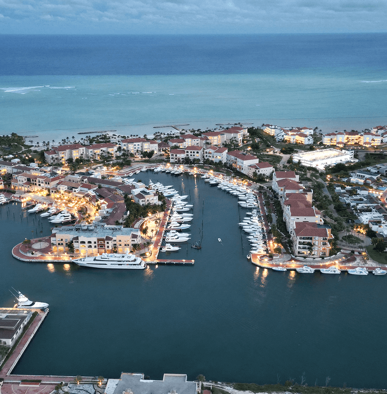 Costa paradisíaca tranquila