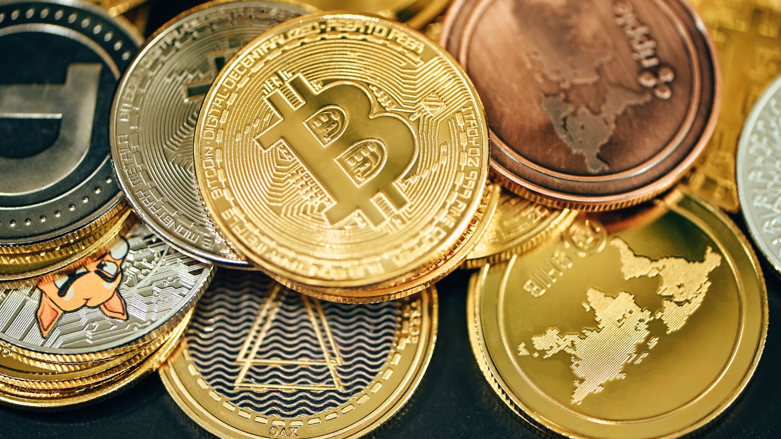 Gold and silver cryptocurrency coins