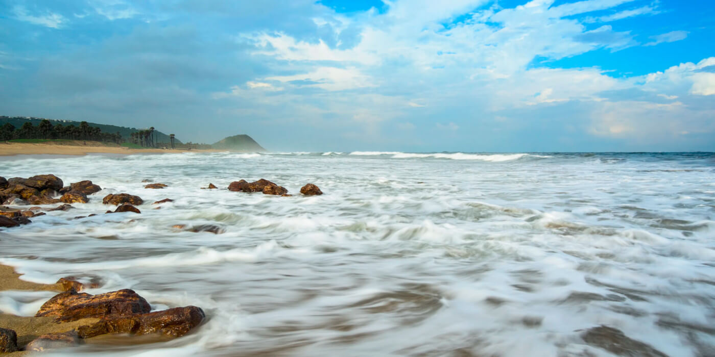 a vizag beach to explore in hot summer 