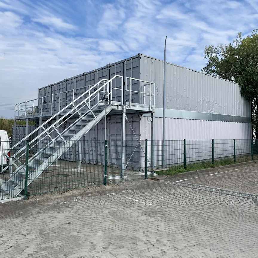 Reifencontainer Anlage