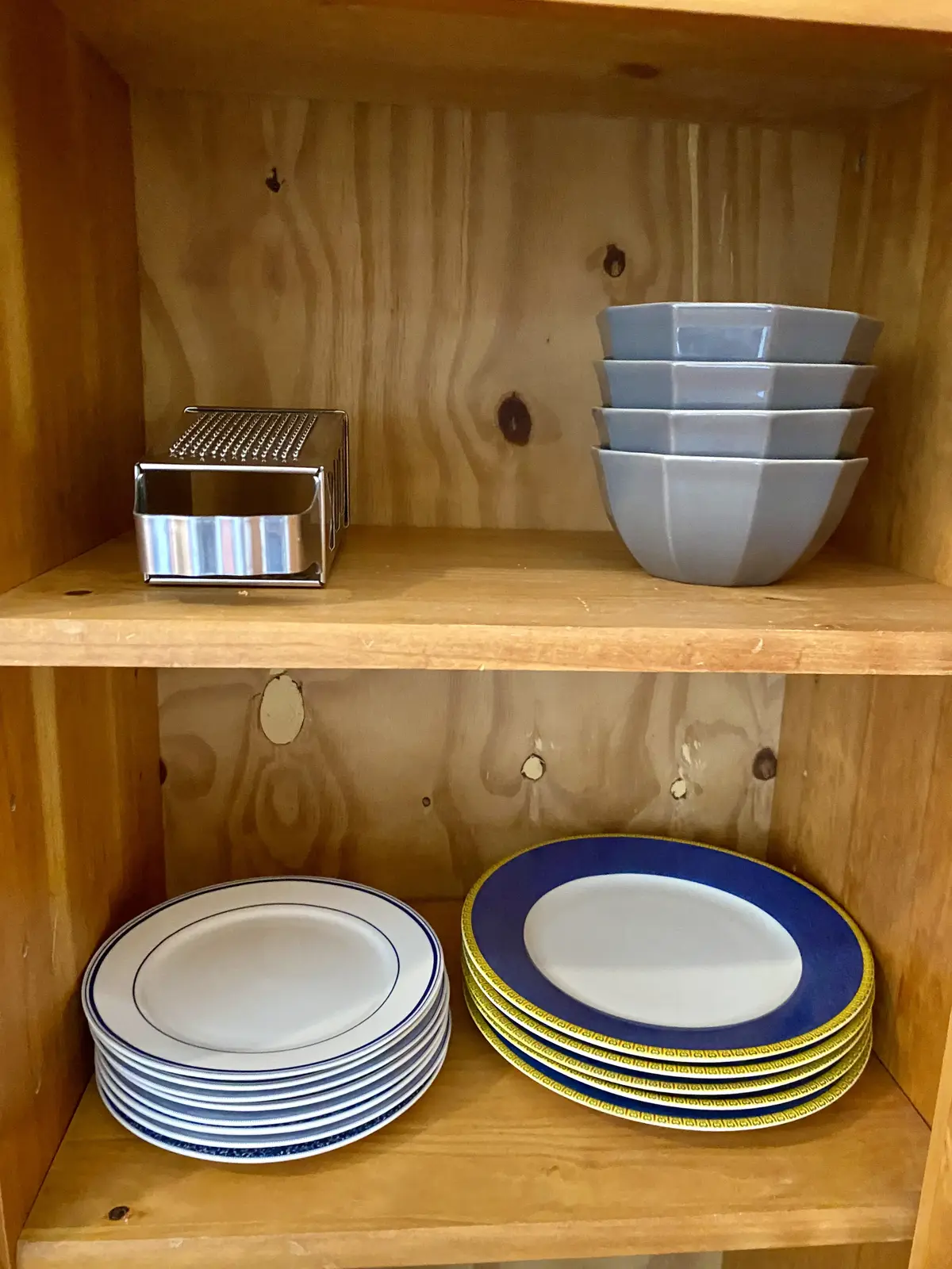 Vaiselle du gîte la Casa Andalucia à jungholtz en alsace